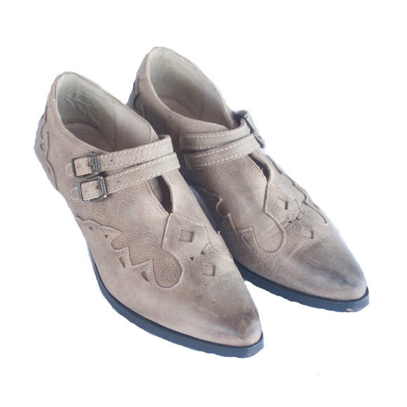 Free People Shoes - Free People Tan Leather Buckle Ankle Booties 39